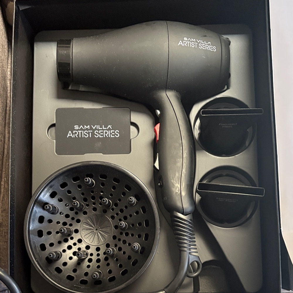 Artist Series Black Professional Blow Dryer - Picture 3 of 4
